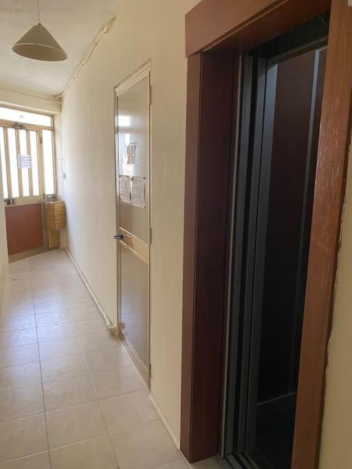 St Paul'S Bay Central Apartment In Qawra Bahía de San Pablo Exterior foto